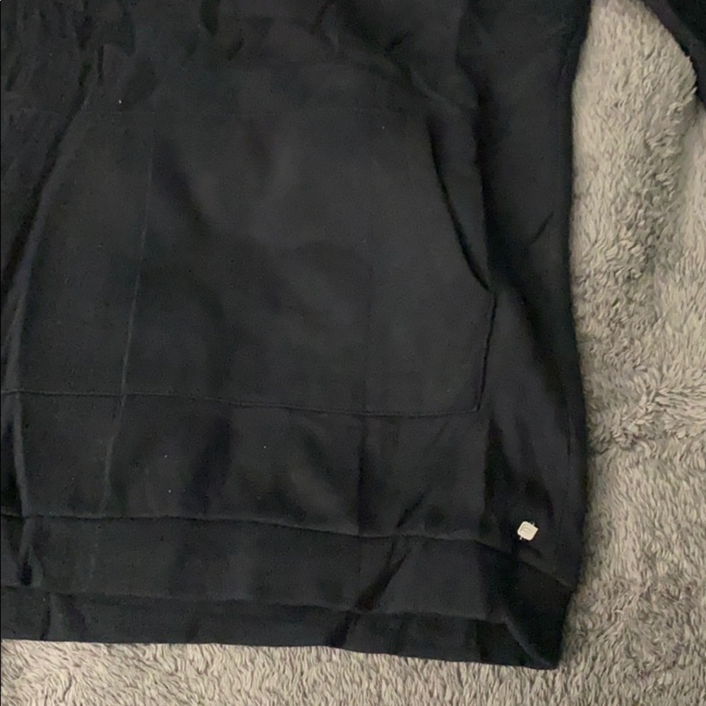 𝅺FABLETICS sweater - Picture 2 of 5